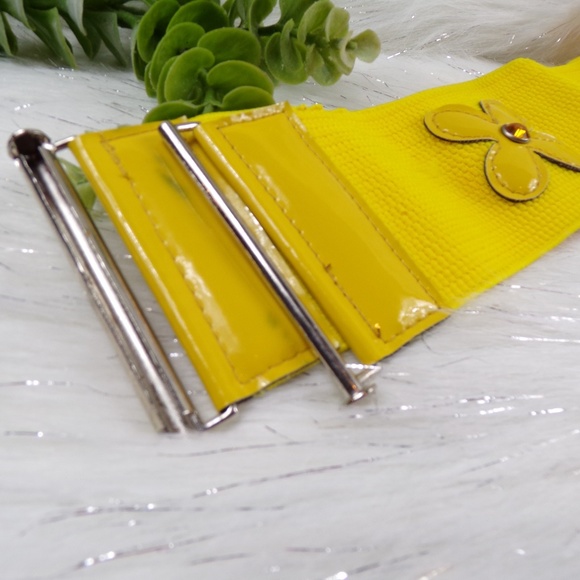 Yellow Wide Waist Stretch Belt - Picture 2 of 4